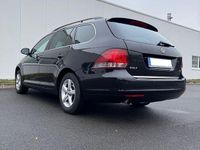 Gebraucht VW Golf VI 105 PS (77 kW) 2010 Schwarz Kleinwagen