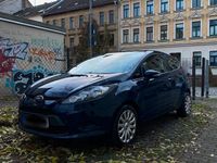 Gebraucht Ford Fiesta 82 PS (60 kW) 2009 Blau Kleinwagen