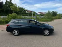 Gebraucht Opel Astra 110 PS (80 kW) 2016 Grün Kombi