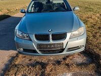 Gebraucht BMW 320 177 PS (130 kW) 2007 Grau Kombi