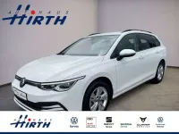 Gebraucht VW Golf VII Life 110 PS (80 kW) 2021 Pure white Kleinwagen
