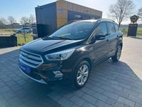 Gebraucht Ford Kuga Titanium 150 PS (110 kW) 2018 Schwarz SUV