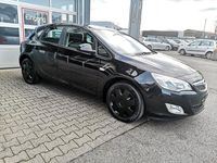 Gebraucht Opel Astra Edition 116 PS (85 kW) 2011 Schwarz Limousine