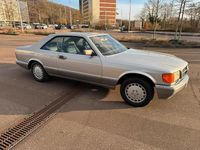 Gebraucht Mercedes 560 242 PS (177 kW) 1987 Silber Coupé