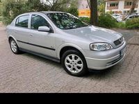 Usata Opel Astra 84 CV (61 kW) 2003 Argento Berlina