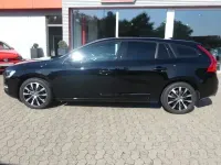 Gebraucht Volvo V60 Linje Svart 190 PS (139 kW) 2018 Schwarz Kombi