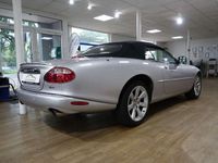 gebraucht Jaguar XKR 4.0 Cabriolet Autom. Leder Navi LED PDC 18"