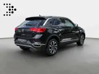 Gebraucht VW T-Roc Active 116 PS (85 kW) 2021 Deep black perleffekt SUV