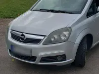 Gebraucht Opel Zafira Selection 116 PS (85 kW) 2008 Silber Van / Kleinbus