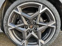 Neu Cupra Leon 333 PS (244 kW) 2025 Graphene grau Kombi