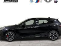 Gebraucht BMW M135 Performance 300 PS (220 kW) 2025 Saphirschwarz Kleinwagen