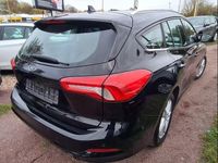 Gebraucht Ford Focus 125 PS (91 kW) 2020 Schwarz Kombi