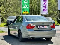 Gebraucht BMW 318 129 PS (94 kW) 2007 Silber Limousine
