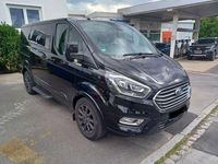Gebraucht Ford Tourneo Titanium 170 PS (125 kW) 2018 Schwarz Van / Kleinbus