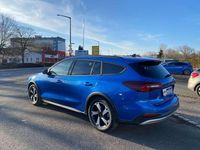 Gebraucht Ford Focus Active X 155 PS (114 kW) 2023 Dynamicblau metallic Kombi