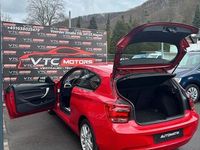 Gebraucht BMW 116 Performance 136 PS (100 kW) 2013 Rot Kleinwagen