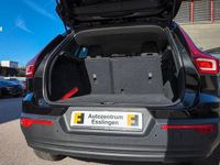 Gebraucht Volvo XC40 Basis 150 PS (110 kW) 2019 Schwarz SUV