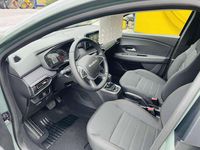 Neu Dacia Sandero Expression 91 PS (66 kW) 2025 Staubgrau Kleinwagen