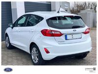Gebraucht Ford Fiesta Trend 71 PS (52 kW) 2018 Frostweiß Kleinwagen