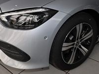 Gebraucht Mercedes C180 170 PS (125 kW) 2024 Silber Limousine
