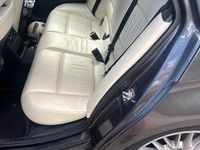 Gebraucht BMW 320 150 PS (110 kW) 2006 Grau Kombi