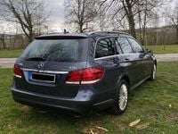 Gebraucht Mercedes E200 Elegance 136 PS (100 kW) 2013 Grau Kombi