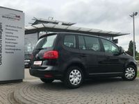 Gebraucht VW Touran 105 PS (77 kW) 2015 Schwarz Van / Kleinbus