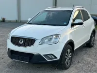 Gebraucht SsangYong Korando Quartz 150 PS (110 kW) 2011 Weiß SUV