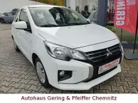 Gebraucht Mitsubishi Space Star Basis 71 PS (52 kW) 2020 Weiß Limousine
