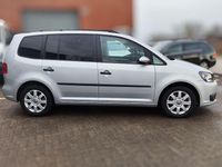 Gebraucht VW Touran 105 PS (77 kW) 2014 Silber Van / Kleinbus