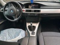 gebraucht BMW 320 E92 COUPÉ D LCI