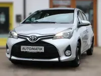 Gebraucht Toyota Yaris Comfort 99 PS (72 kW) 2015 Silber Kleinwagen