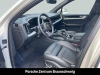 Gebraucht Porsche Cayenne 470 PS (345 kW) 2025 Beige SUV