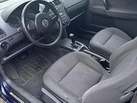 Gebraucht VW Polo 64 PS (47 kW) 2004 Blau Kleinwagen