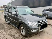 Gebraucht Mitsubishi Pajero 190 PS (139 kW) 2016 Grau SUV