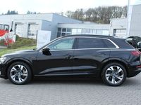 gebraucht Audi e-tron 55 quattro advanced Stadt Tour