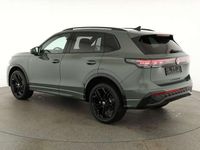 Neu VW Tiguan R-line 193 PS (141 kW) 2025 Cipressino grün metallic SUV