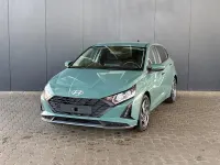 Neu Hyundai i20 Pure 79 PS (58 kW) 2025 Grün (mangrove green) Kleinwagen