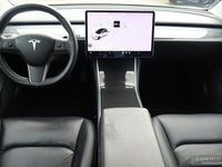 Gebraucht Tesla Model 3 Standard Range 175 kW (238 PS) 2019 Weiß Limousine