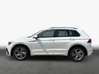 Gebraucht VW Tiguan R-line 150 PS (110 kW) 2023 Weiß SUV