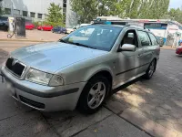 Gebraucht Skoda Octavia 90 PS (66 kW) 2001 Silber Kombi