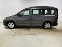 Usata VW Caddy 122 CV (89 kW) 2022 Grigio Monovolume