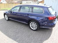 Gebraucht VW Passat Highline 150 PS (110 kW) 2018 Atlantic blue metallic Kombi
