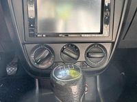 Second-hand VW Fox 75 CP (55 kW) 2006 Negru Hatchback