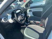 Gebraucht Renault Twingo Dynamique 71 PS (52 kW) 2015 Weiß Kleinwagen