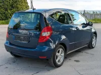 Gebraucht Mercedes A150 95 PS (69 kW) 2009 Blau Kleinwagen