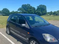 Gebraucht Ford Fiesta Ghia 80 PS (58 kW) 2006 Blau Kleinwagen