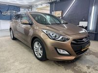 Gebraucht Hyundai i30 Style 135 PS (99 kW) 2014 Braun Kombi