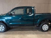 Gebraucht Toyota HiLux 120 PS (88 kW) 2010 Grün Pickup