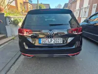 Gebraucht VW Passat R-line 200 PS (147 kW) 2021 Blau Kombi